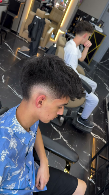 Bessi Hair, 11