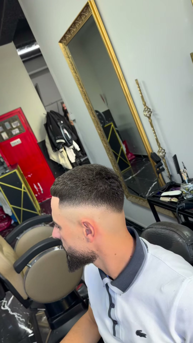 Bessi Hair, 19
