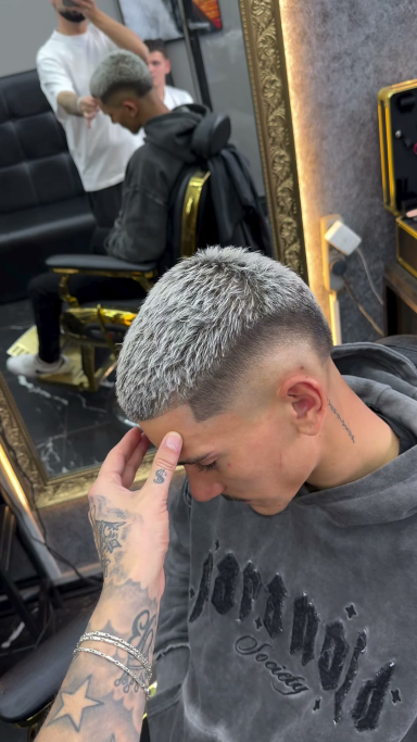 Bessi Hair, 13